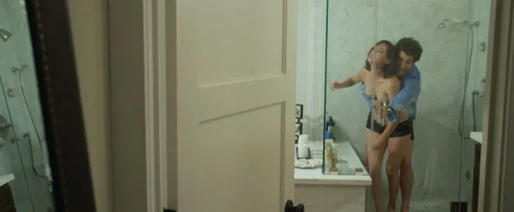 Rosa Salazar content