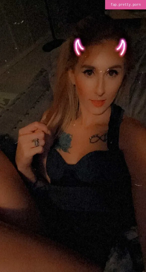 Ruby Starling - Photo #40