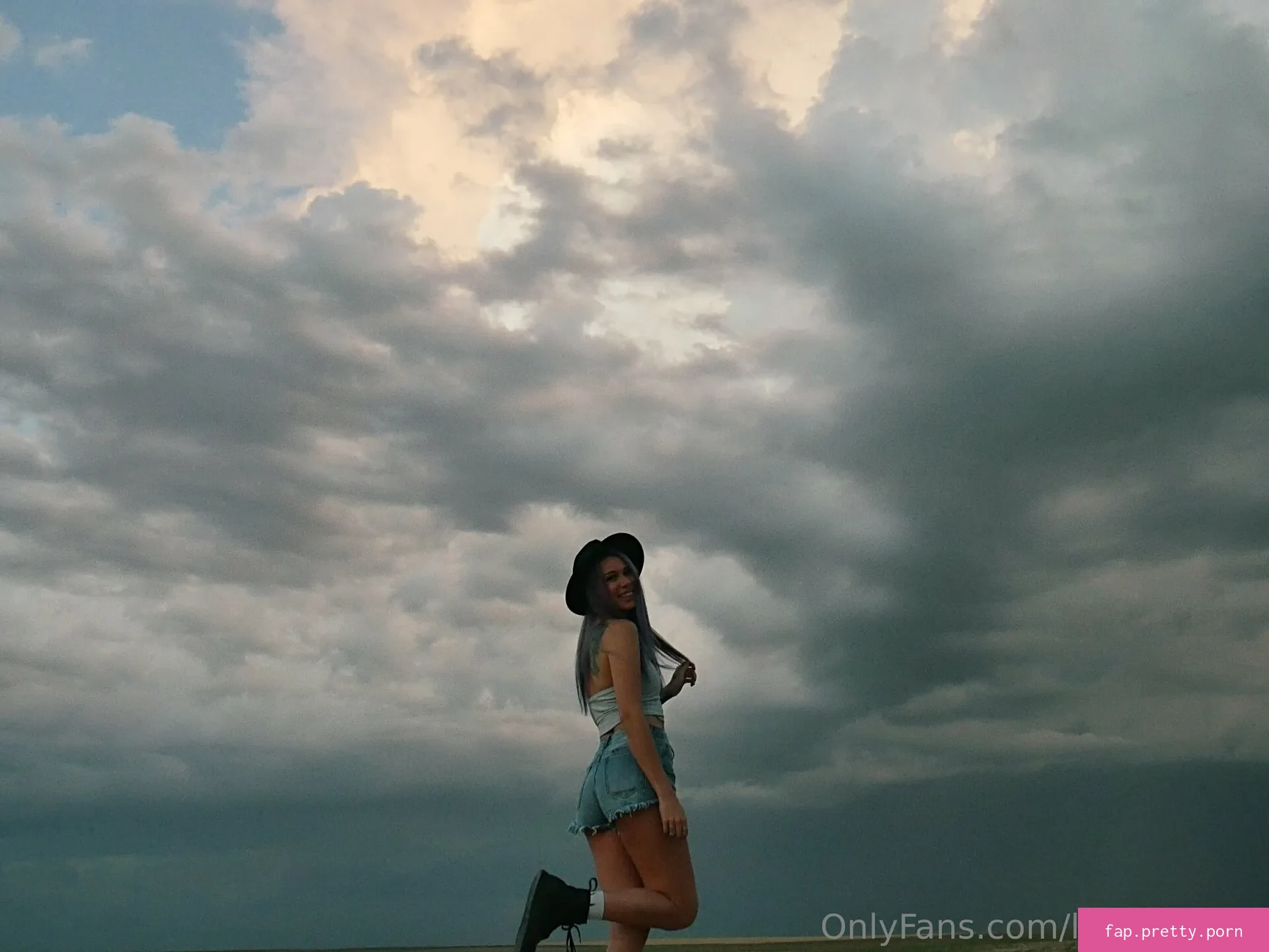 ridewithlola.x - Photo #07