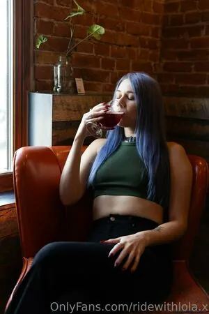 ridewithlola.x content