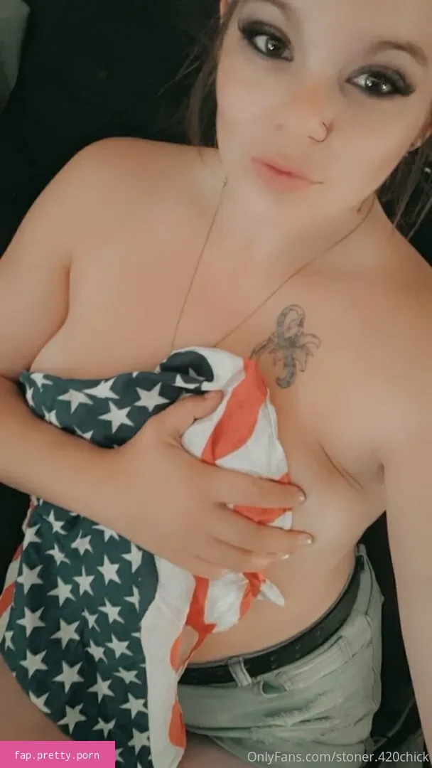 stoner.420chick - Photo #17