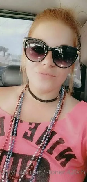 stoner.420chick content