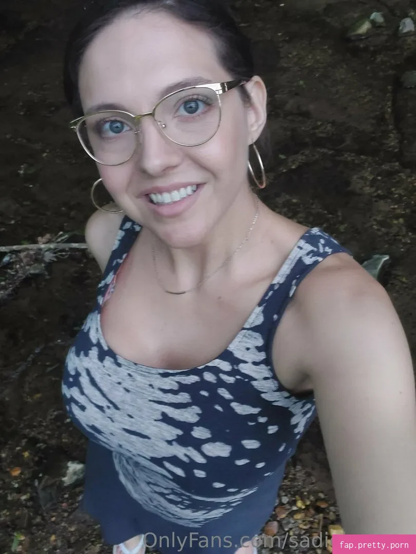 sadieholmes - Photo #75