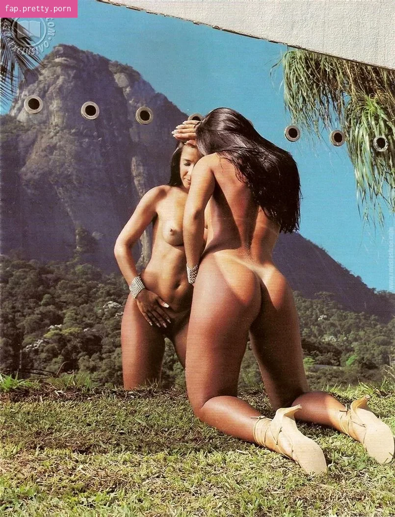 Scheila Carvalho - Photo #10