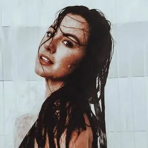 Sophie Craig content