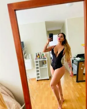 Stefany Camus Gutierrez content