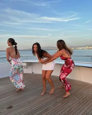 Sydney Costello content