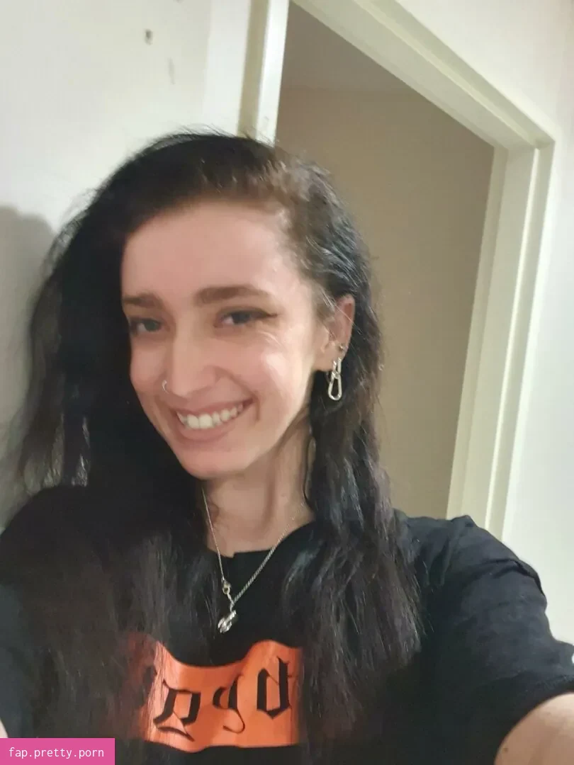 Sabrina Dreverment - Photo #02