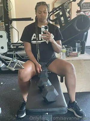 Savannah Evans content