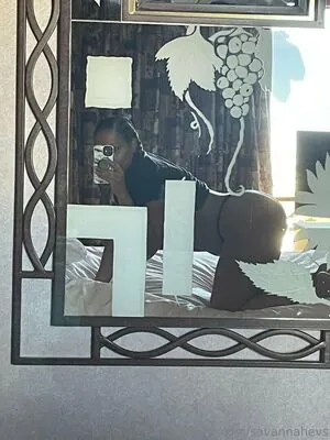 Savannah Evans content