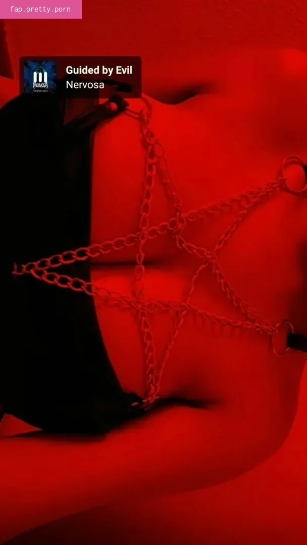 sexgothbarbie - Photo #01