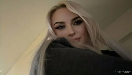sexybvnny content