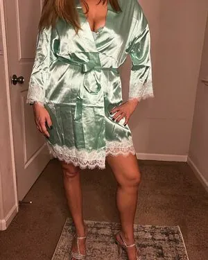 SexyShyStacyVIP content