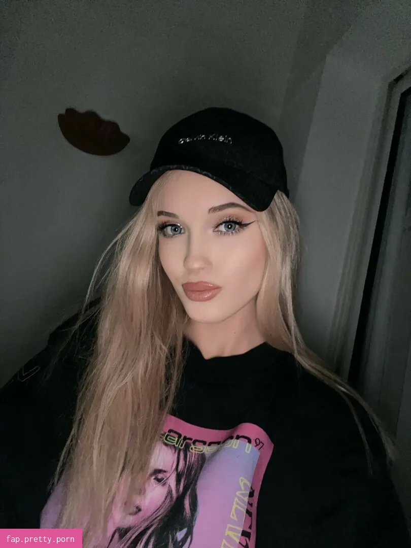 squlrting_girl - Photo #12