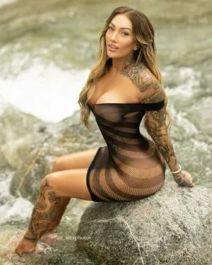 sheispressure content