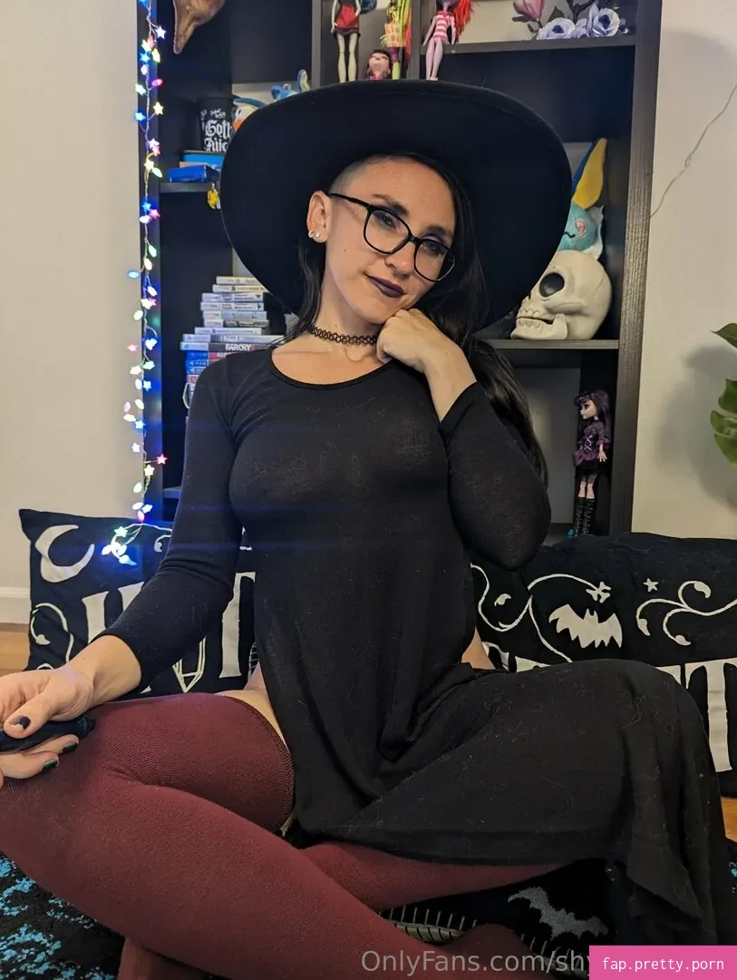 shygothsecrets - Photo #19