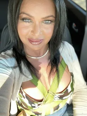 sienarosefree content