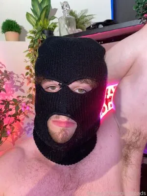 Sigilunloads content