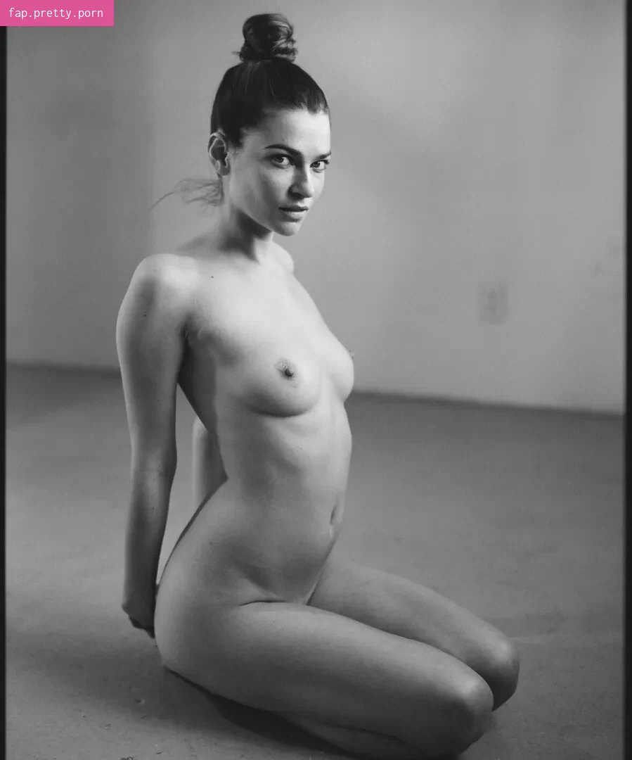 simplysarahxx - Photo #20