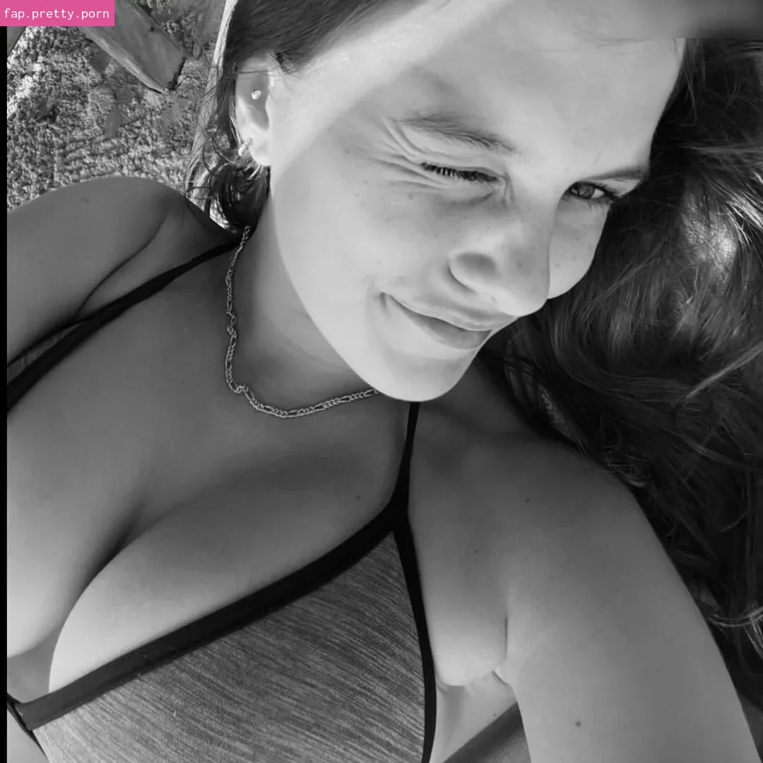 Sarah Jane - Photo #52