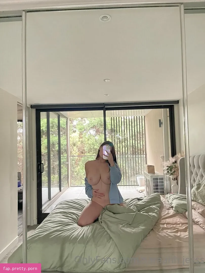 Sarah Jess - Photo #11