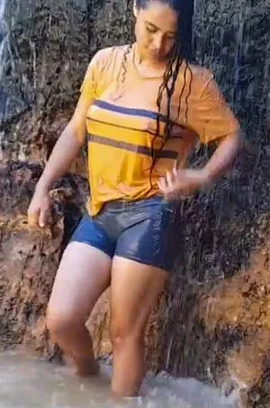 Sandrielly Lima content