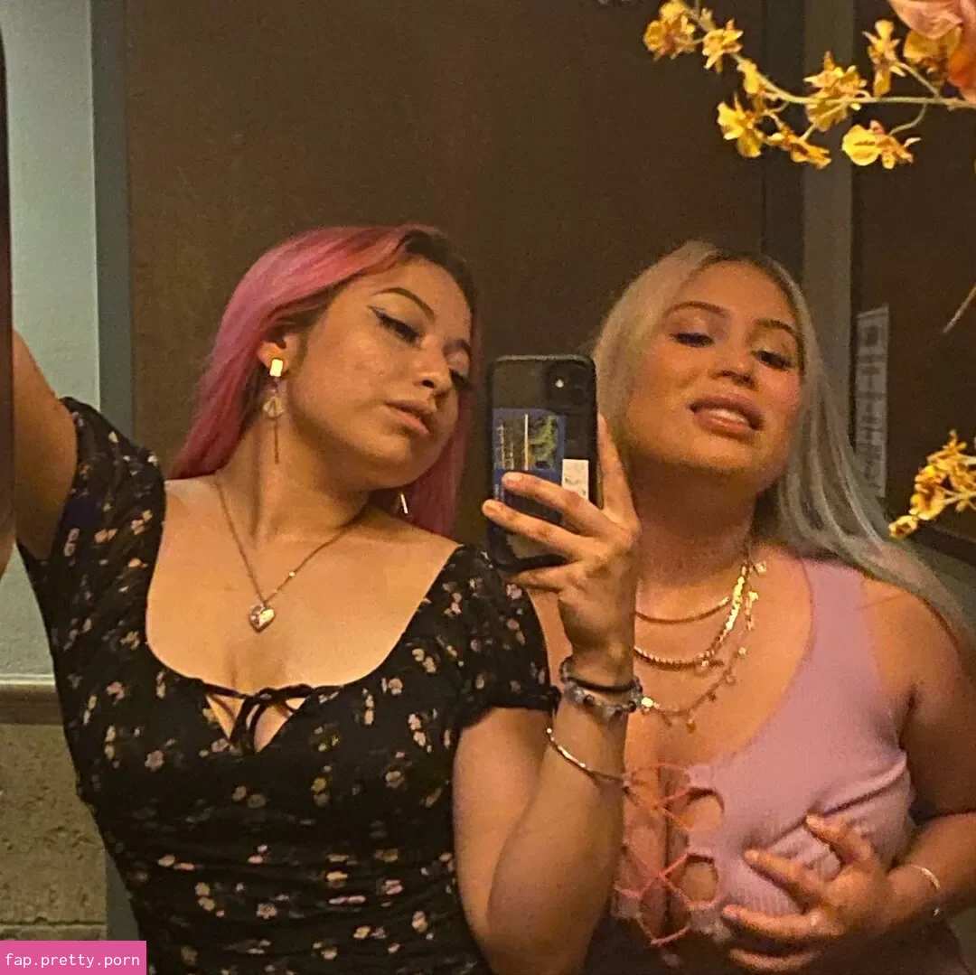 Sheila L - Photo #22