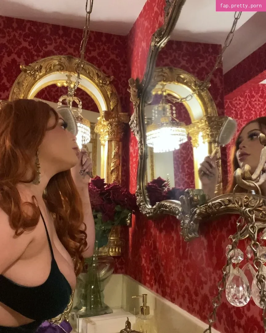 Sheila L - Photo #34