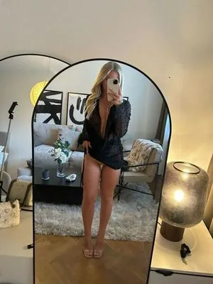 Sofia Lundback content