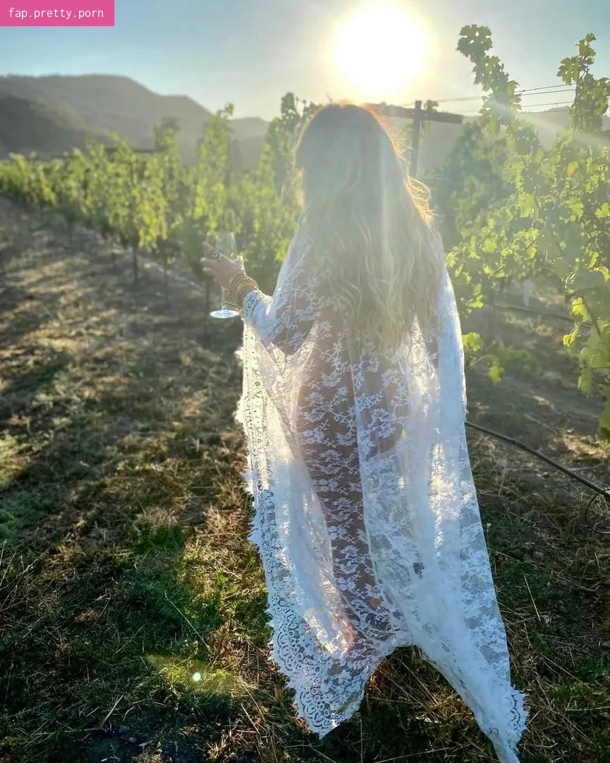 Sahar Manley - Photo #33