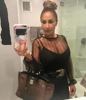 Sahar Manley content