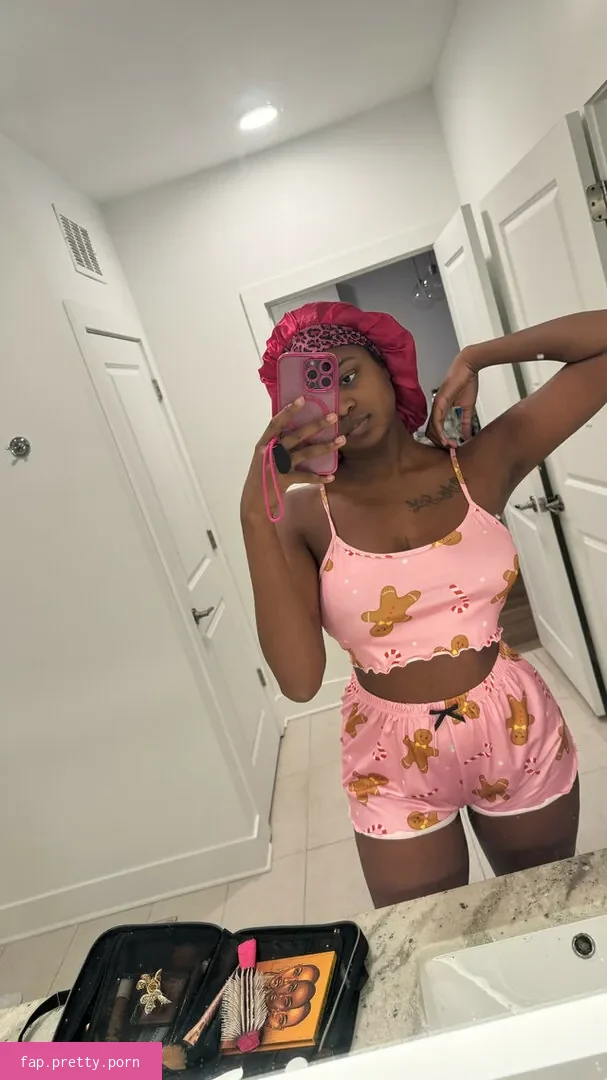 Sheena Marie - Photo #02