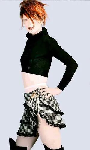 Shirley Manson content