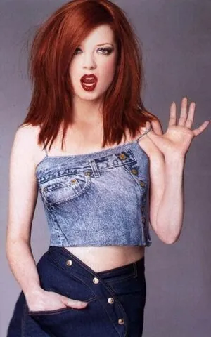 Shirley Manson content