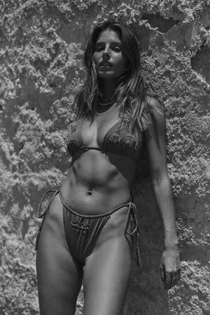 Steph Mandich content