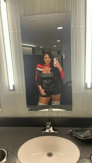 Stephanie Mallick content