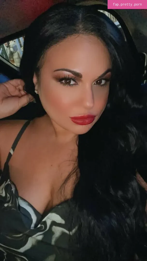 Stephanie Mallick - Photo #09