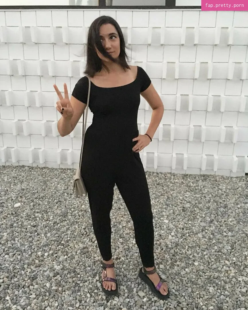 Safiya Nygaard #8