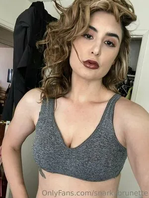 snarkybrunette #