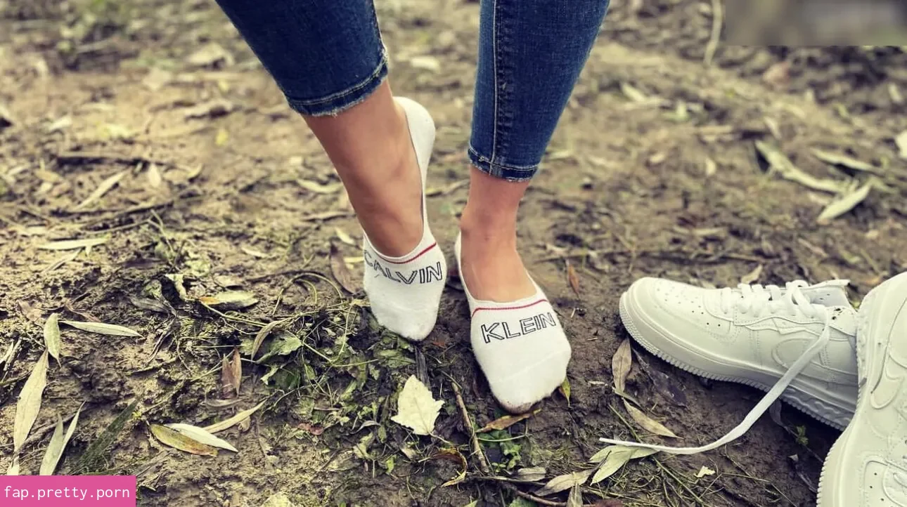 socksqueenforyou - Photo #03