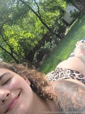 spookygothgrandma content