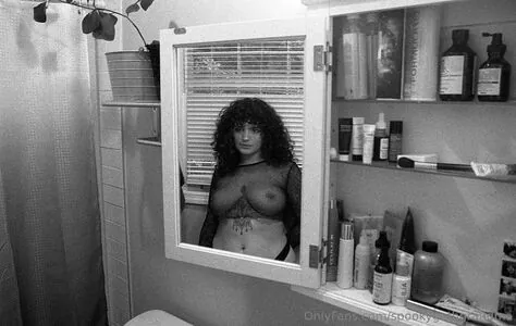 spookygothgrandma content