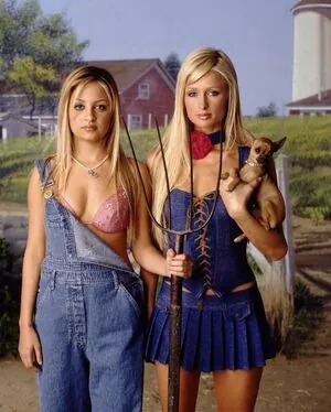 Savannah Richardson content