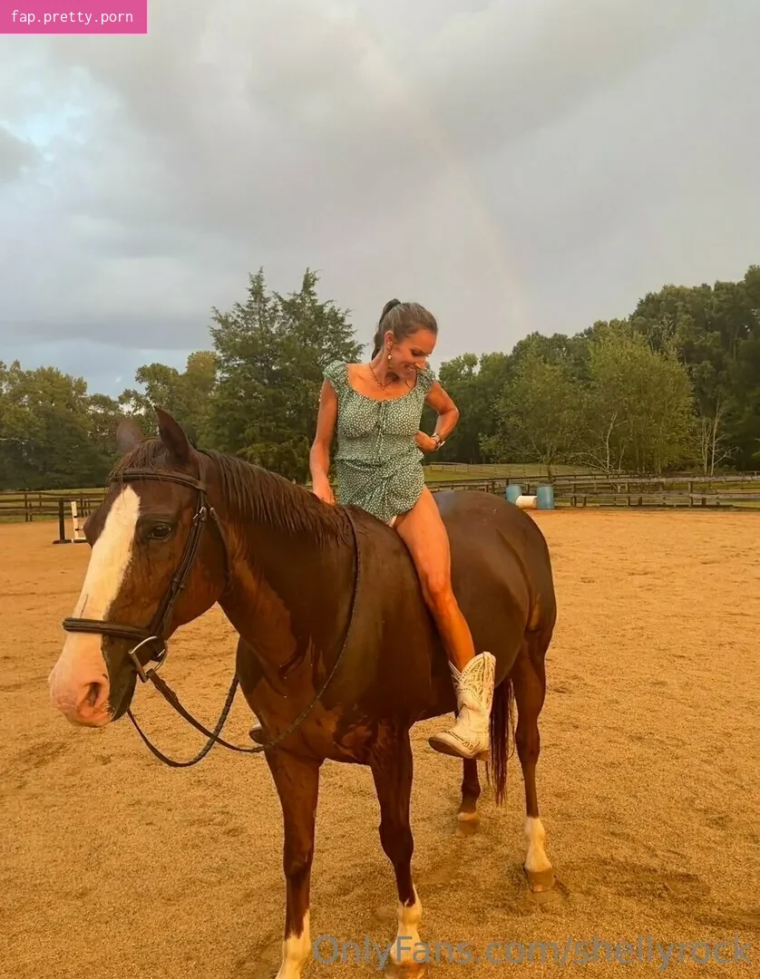 Shelly Rock - Photo #26