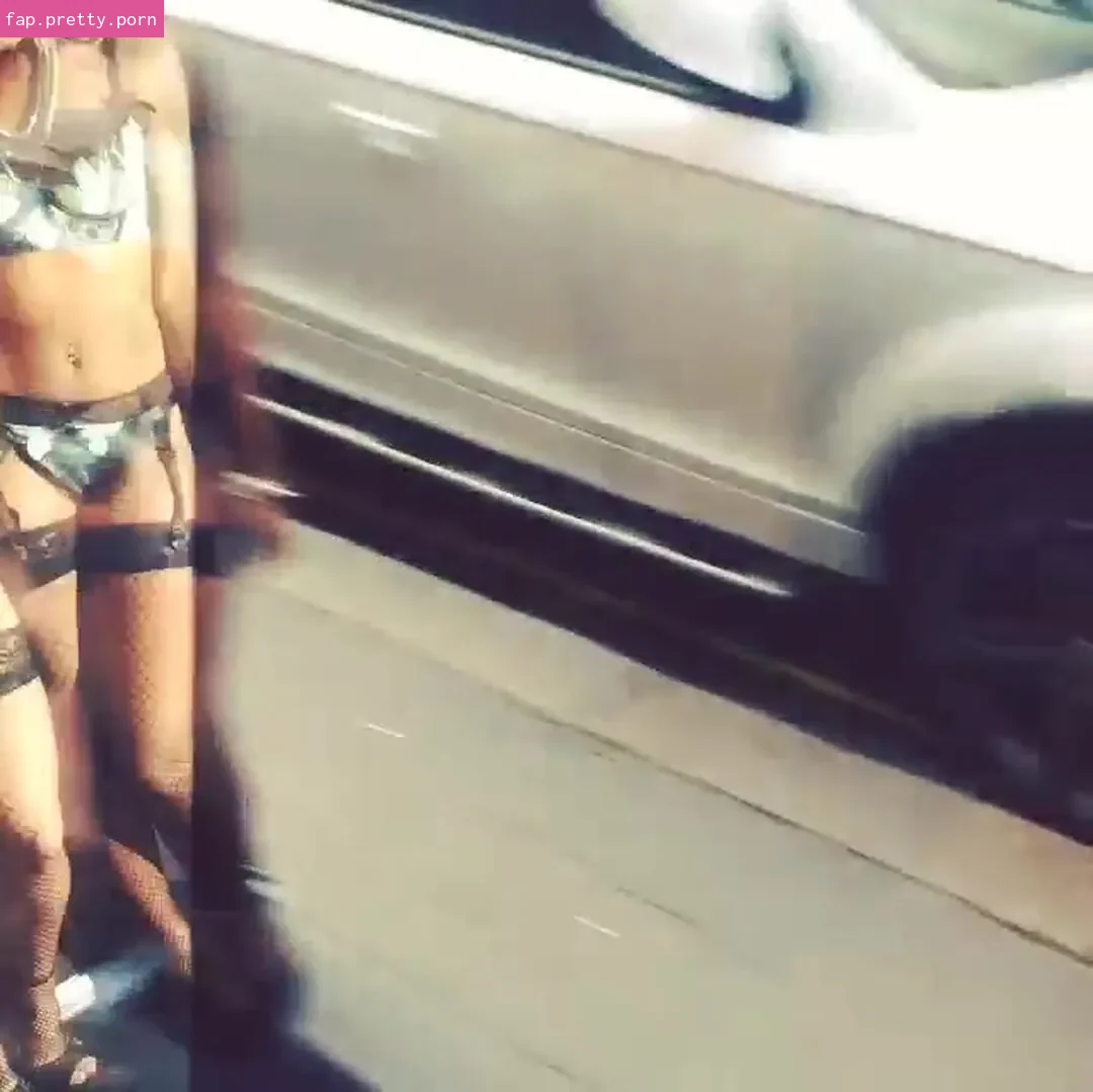 Stacey Robyn - Photo #34