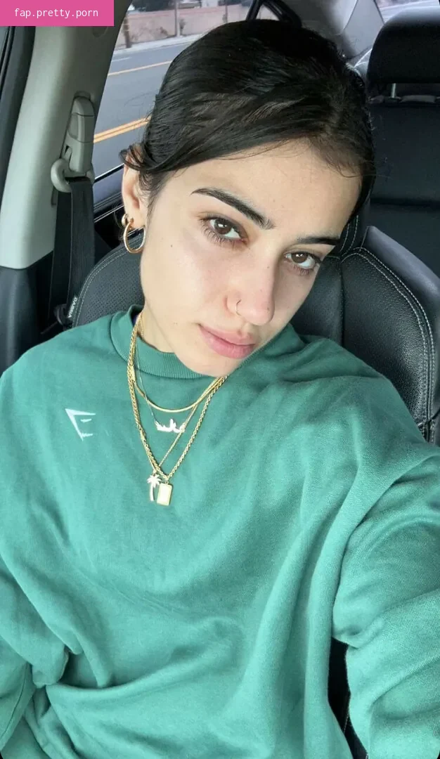 Sara Saffari - Photo #70