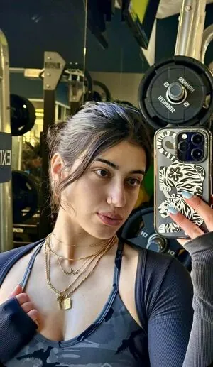 Sara Saffari content