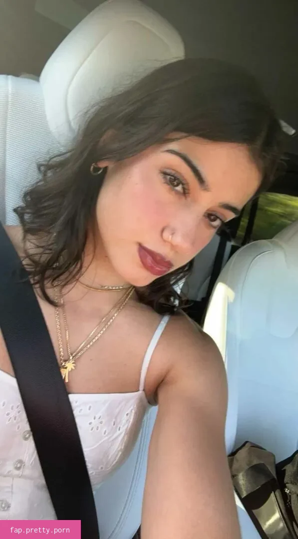 Sara Saffari - Photo #41