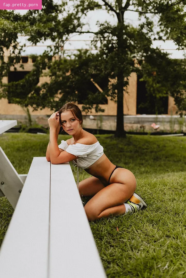 Sarah Senecal