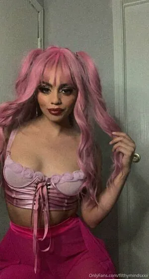 Sasha Sweetness content